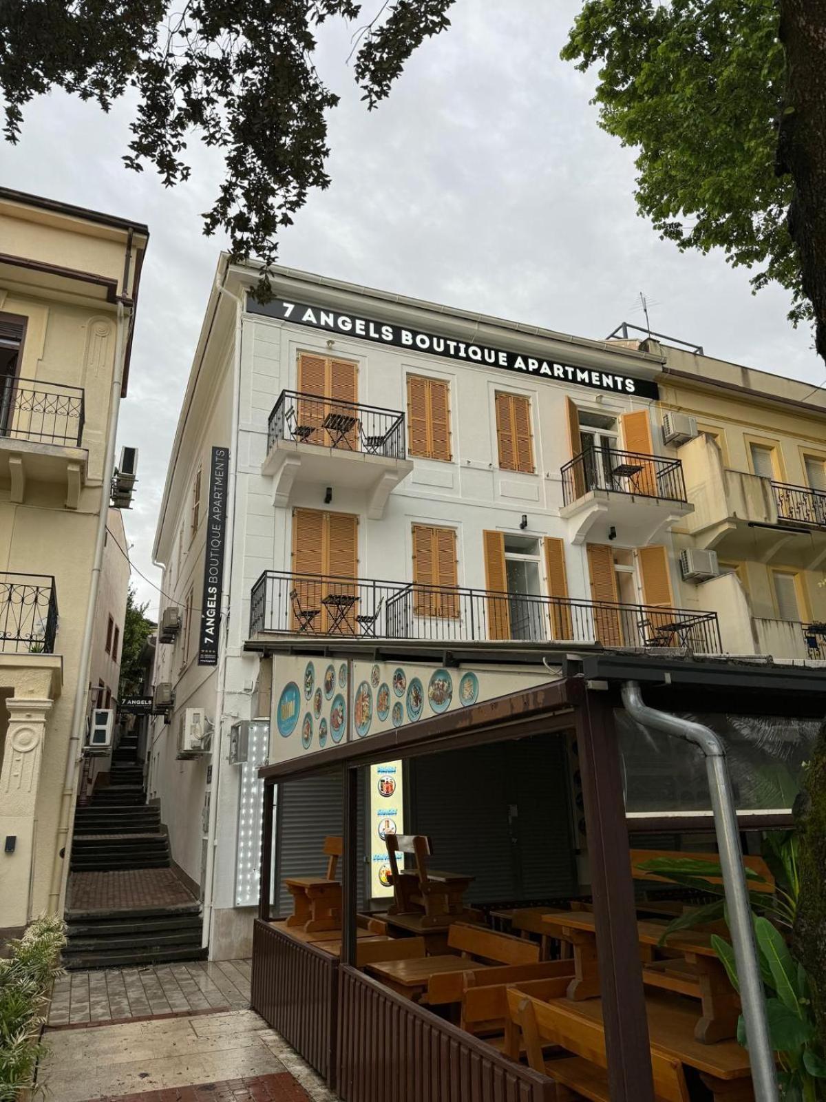 Boutique Apartments "7 Angels" Crikvenica Exteriör bild