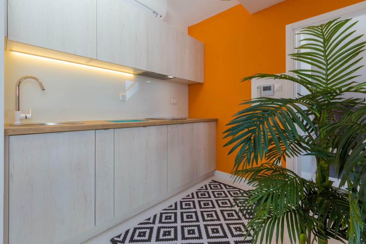 Boutique Apartments "7 Angels" Crikvenica Exteriör bild