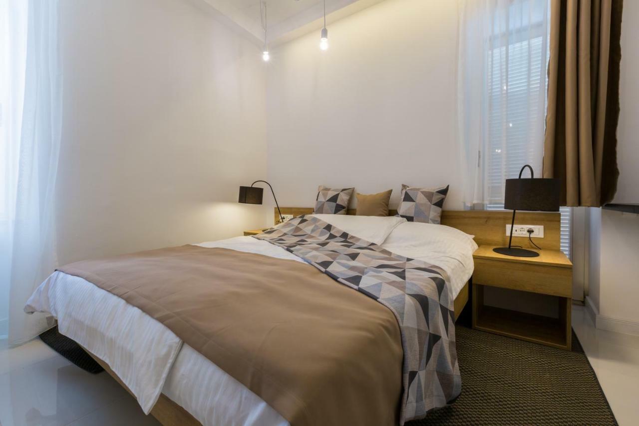 Boutique Apartments "7 Angels" Crikvenica Exteriör bild